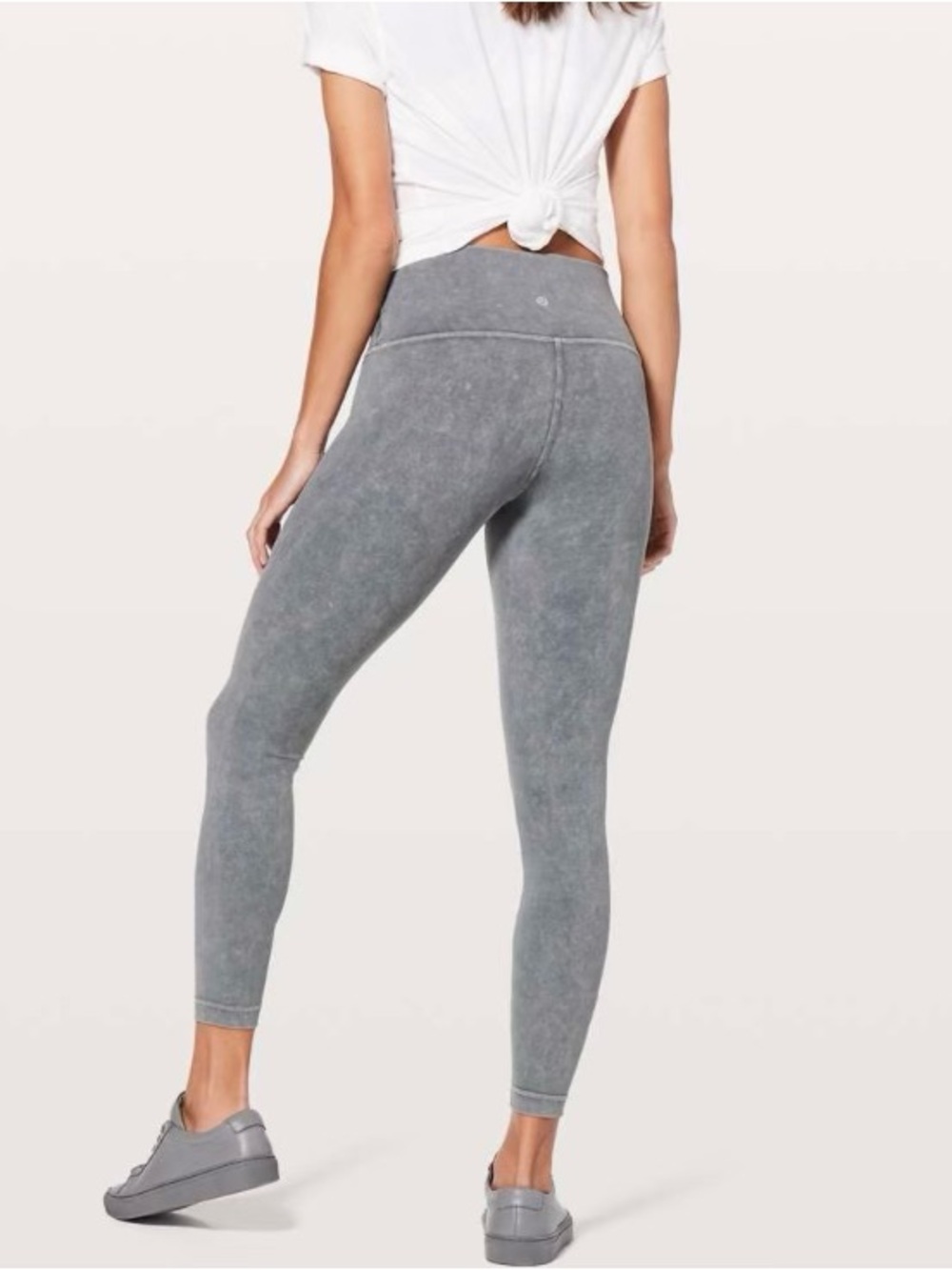 Lululemon Size 2 Wunder Under 28” Gray Luna Wash